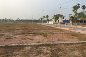 Ảnh của Mua đất như thiêu thân, cơn sốt hạ nhiệt, đua nhau bán cắt lỗ