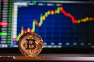 Ảnh của Có nên soi giá Bitcoin để đầu tư chứng khoán?