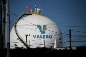 Picture of Valero, contractors fined for violations related to worker's death in 2021