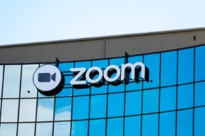 Picture of Zoom Shares Surge 15% on Q1 Earnings Beat and Raise