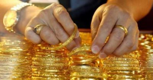 Ảnh của Giá vàng tăng liên tiếp, người mua vẫn lỗ 700.000 đồng/lượng