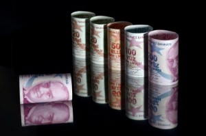 Picture of Turkey's lira, bonds extend decline on inflation, rate cut concerns