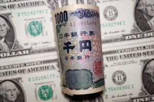 Picture of Yen dives, hits new 24-year low vs dollar