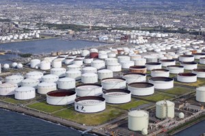 Picture of Oil settles up but posts weekly decline on recession fears