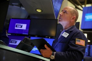 Picture of Wall Street opens lower on mounting growth worries