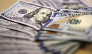 Ảnh của Đồng đô la tăng giá trước khi Mỹ công bố dữ liệu lạm phát