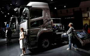 Picture of Daimler Truck to keep prices high, sees strong 2023