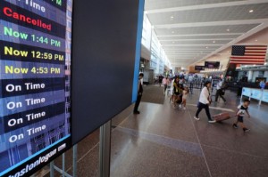 Picture of U.S. flight cancellations, delays this year surpass 2019 levels - data