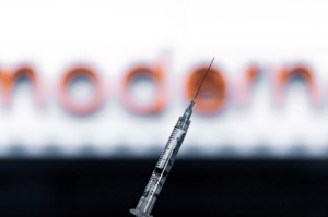 Picture of Moderna's Covid Vaccine for Omicron and the Original Strain Approved in the UK