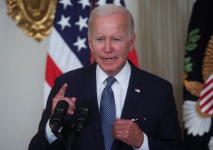 Picture of U.S. judge reinstates Biden administration's federal oil, gas leasing pause