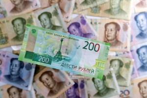 Picture of Russia mulls buying $70 billion in yuan and other 'friendly' currencies- Bloomberg