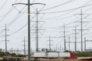 Picture of California urges power cuts as demand heads toward record