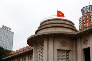 Picture of Vietnam central bank lifts cap on credit growth for some banks