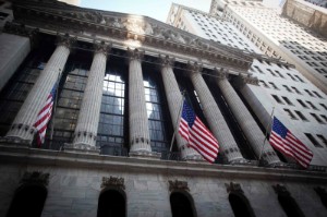 Picture of U.S. Stocks Edge Higher as Investors Look to Aggressive Fed