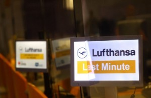 Picture of Lufthansa and pilots' union agree strike truce, pay rise