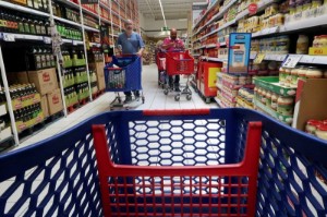 Picture of Spain's retailers shun government proposal to freeze basic goods prices