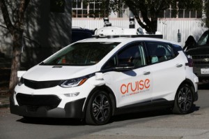 Picture of GM's self-driving car unit Cruise to offer driverless rides in Phoenix, Austin this year