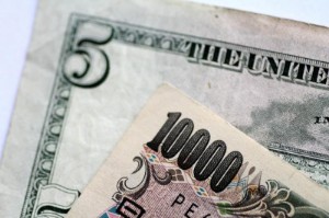 Picture of Dollar Gains Strength; Yen Returns to Downward Path