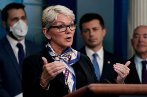 Picture of U.S. energy chief Granholm meets with New England governors on fuel supplies