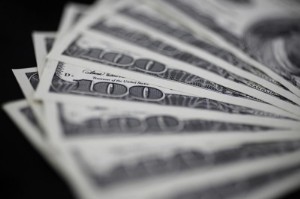 Picture of Dollar Edges Higher; Federal Reserve Dominates Central Bank Week