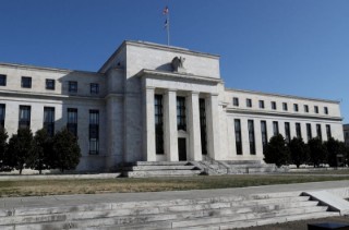 Fed set for big rate hike as waters get choppy for world's central banks