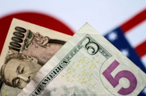 Picture of Dollar at 24-year top on yen after U.S. yields jump; sterling choppy