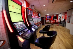Picture of Ladbrokes owner Entain sees higher quarterly online gaming revenue