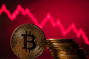 Picture of Bitcoin crashes below $16K, crypto in freefall as Binance-FTX deal fails