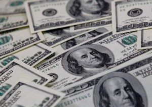 Picture of Dollar treads water as U.S. economy sends mixed signals, sterling rises