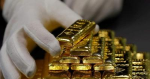 Ảnh của Vàng trong nước đứng yên vẫn cao hơn thế giới 15 triệu đồng/lượng