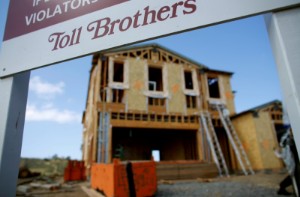 Picture of Toll Brothers posts strong Q4 but rising rates have home contracts down 60%