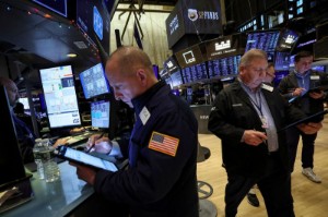 Picture of Wall St extends losses as recession worries mount, Apple drops