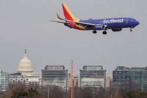 Picture of Southwest reinstates dividend; says no signs of slowdown in travel demand