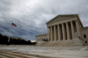 Picture of U.S. Supreme Court takes up second Biden appeal in student debt plan fight