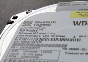 Picture of Western Digital downgraded to Sell at Goldman Sachs; shares plunge