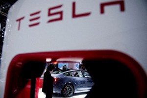 Picture of Tesla shares extend losses on demand worries in China