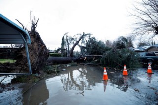 California storm leaves over 120,000 still without power