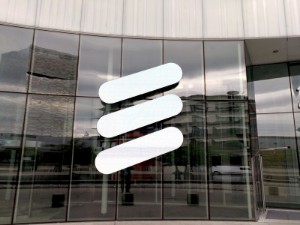 Ảnh của Ericsson's provision for U.S. probe hints of smaller fine, shares jump