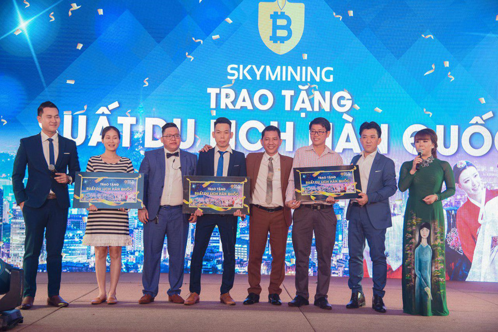 Man thuong xe sang chuc ty cua da cap lua dao Sky Mining hinh anh 5