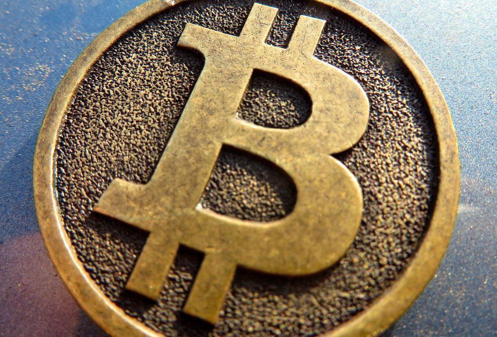 Giá Bitcoin giảm nhưng các tổ chức vẫn đang FOMO.