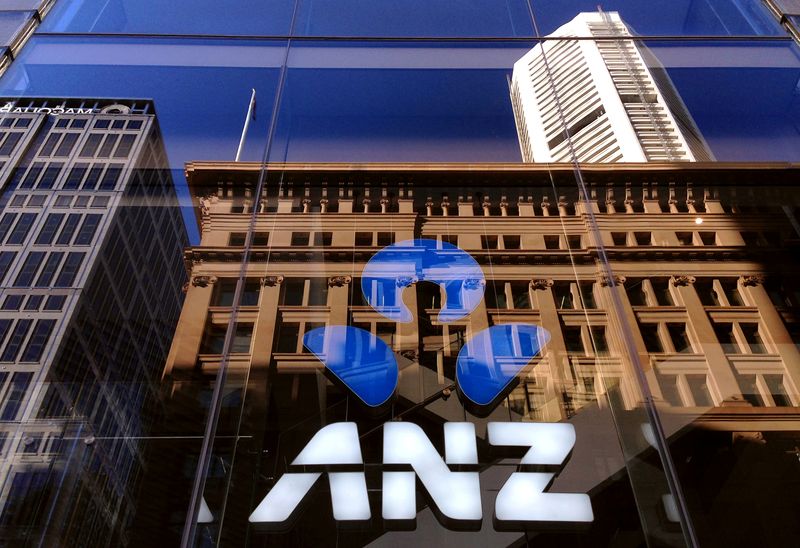Australia's ANZ sees improved margins on rising rates, cash profit grows