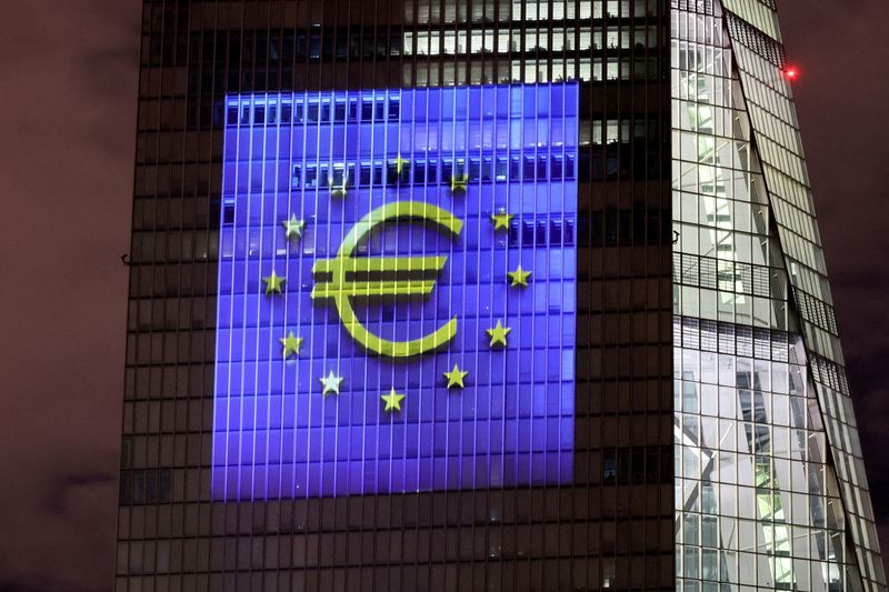 ECB rate should be back in positive territory by year end: Villeroy