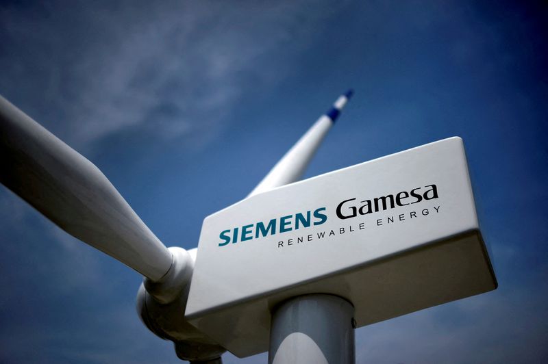Siemens Energy makes 4.1 billion eur bid for remaining Siemens Gamesa stake
