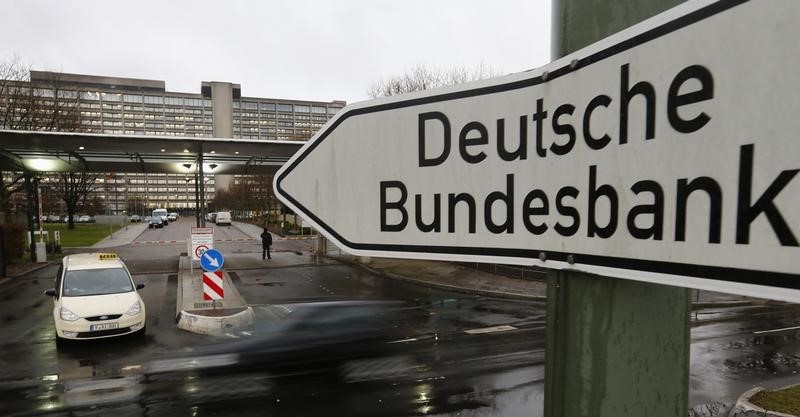 Bundesbank Downgrades German Growth Forecasts, Raises CPI
