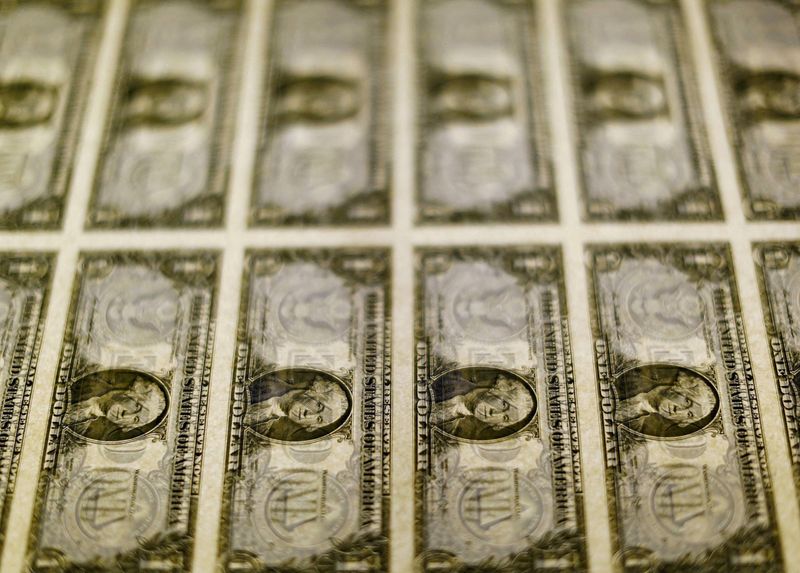 Dollar towers over peers as markets bet on large Fed rate hike