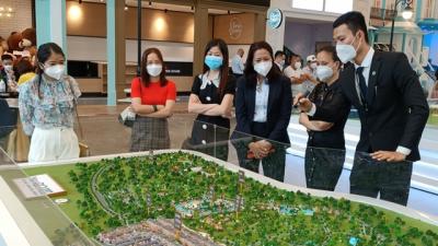 Áp bảng giá đất hay buộc giao dịch qua ngân hàng đều 