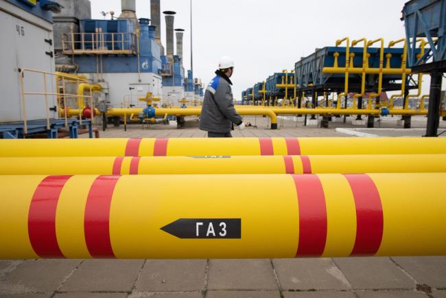 European Gas Fluctuates as Traders Weigh Supply Cut, Demand Drop