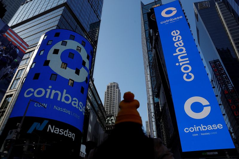 Coinbase Falls as Analyst Says Volumes are Drying Up Amid Crypto Fatigue