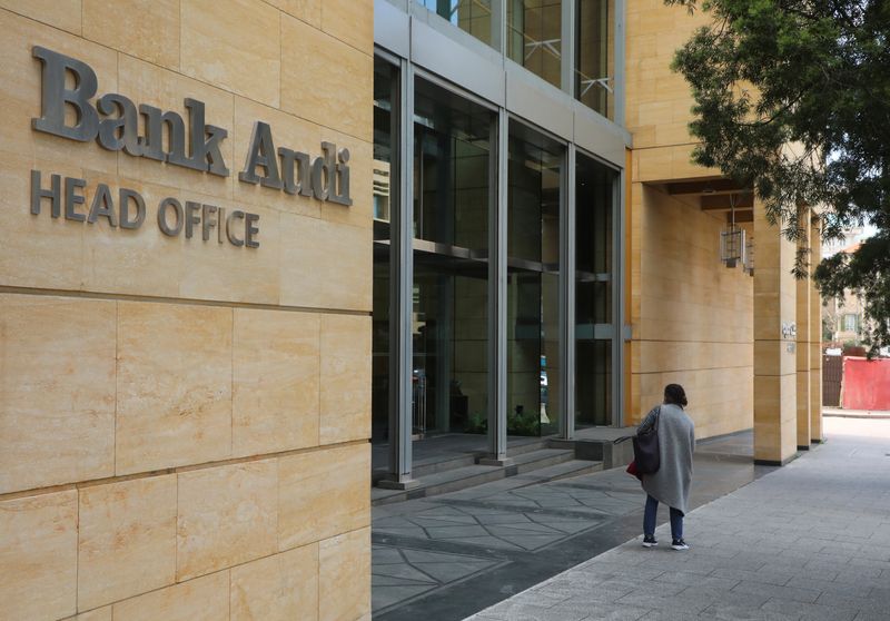 Exclusive: Lebanese banks disavow banking group's objection to IMF plan