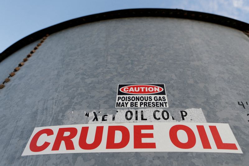 Oil slumps over 4% as Biden aims to drive down U.S. fuel prices